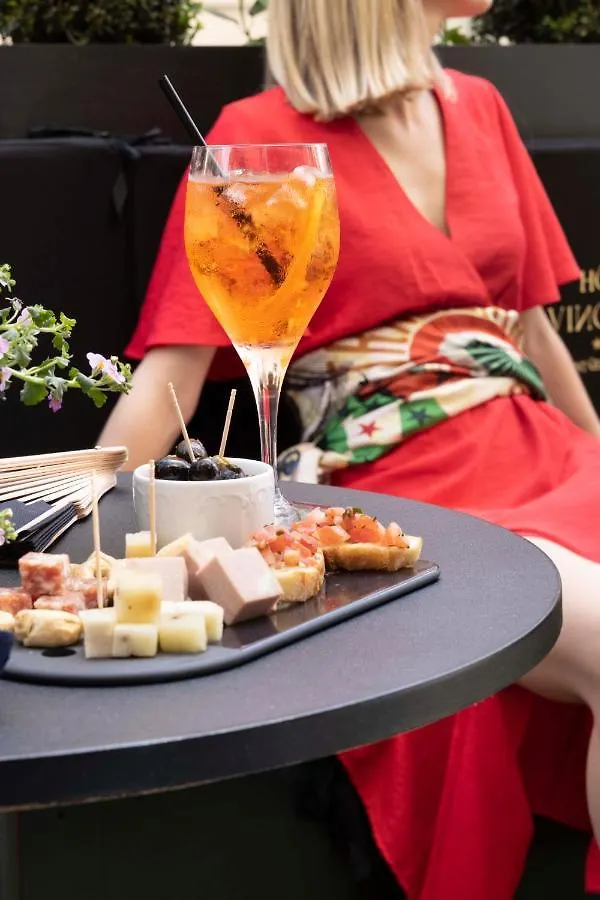 Hotel Vinci Due & Spa París